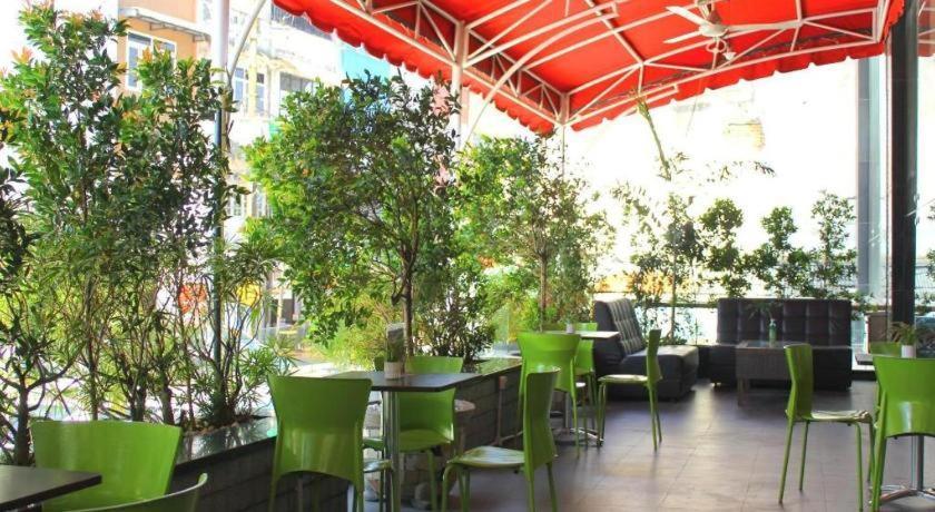 Hermes Palace Hotel Медан Экстерьер фото
